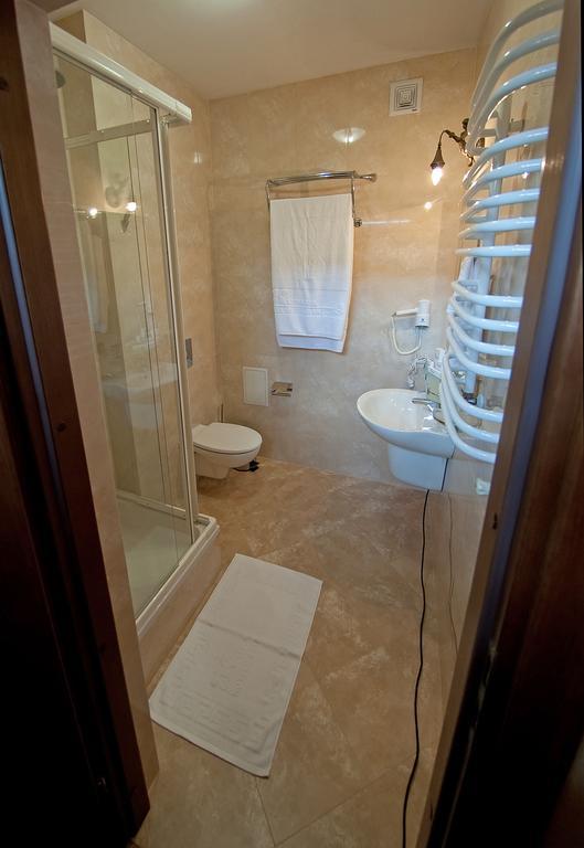 Deluxe Hotel Kupava Lviv Kültér fotó