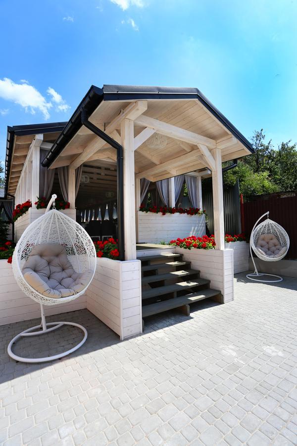 Deluxe Hotel Kupava Lviv Kültér fotó