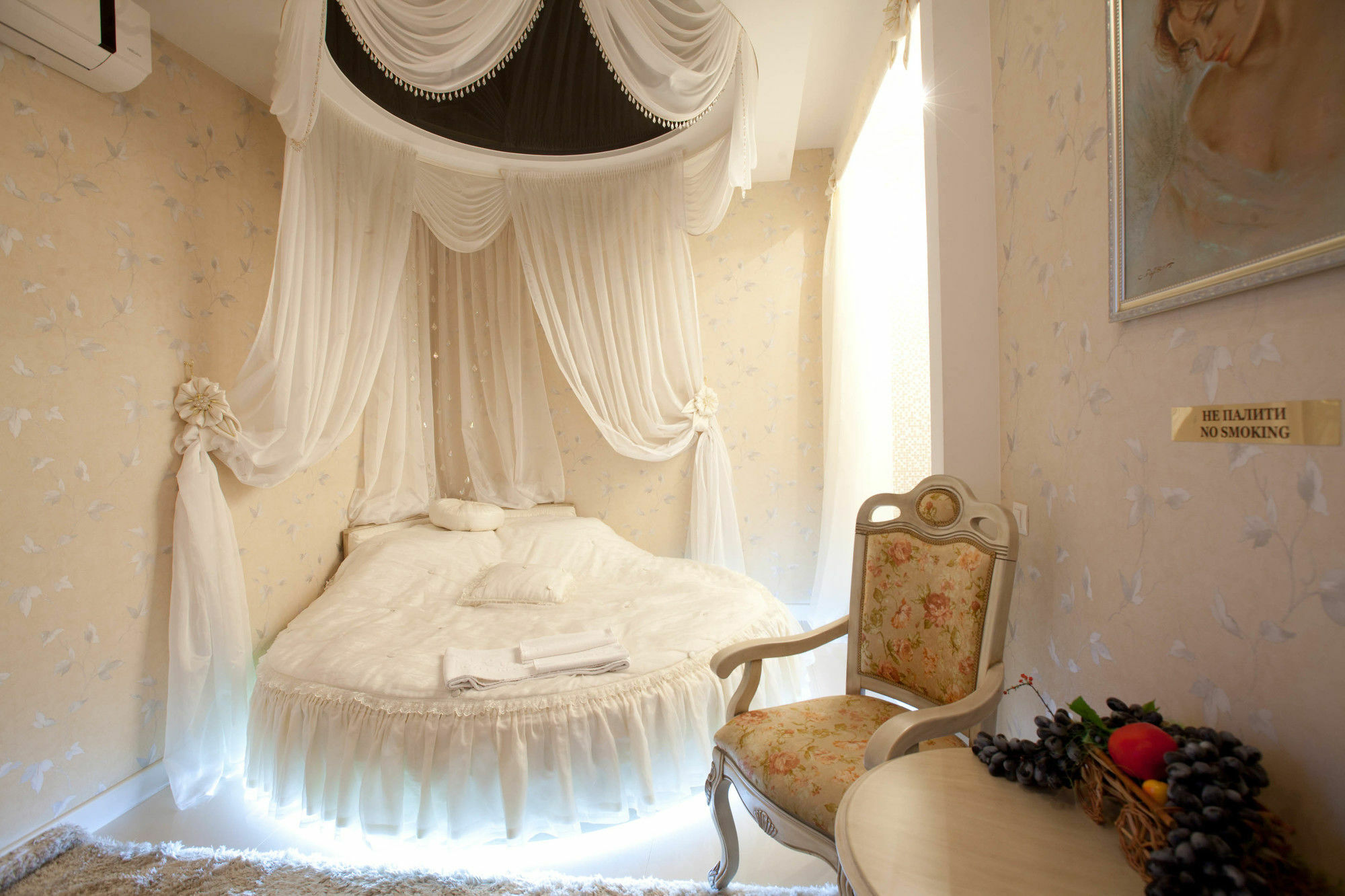 Deluxe Hotel Kupava Lviv Kültér fotó